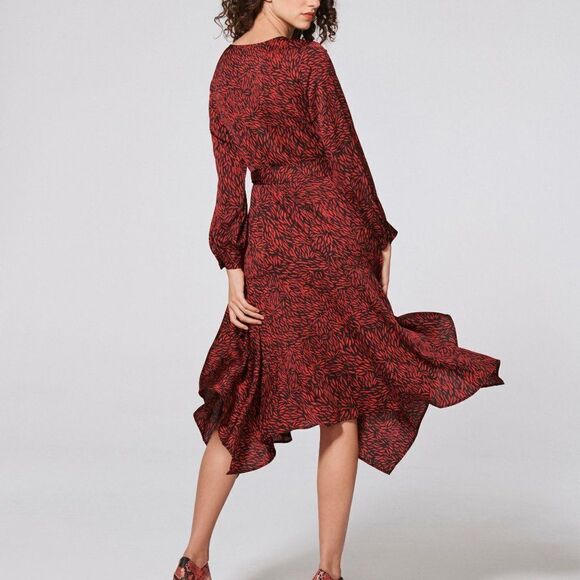 Vince Camuto Drifting Petals Hammered Satin Wrap S - Picture 2 of 8